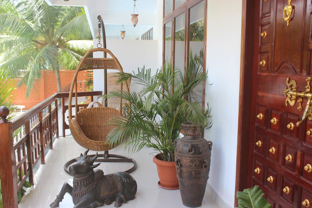 Chakra Ayurvedic Resort โกวาลัม ภายนอก รูปภาพ
