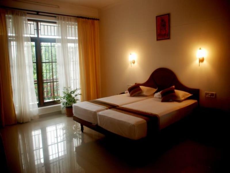 Chakra Ayurvedic Resort โกวาลัม ภายนอก รูปภาพ