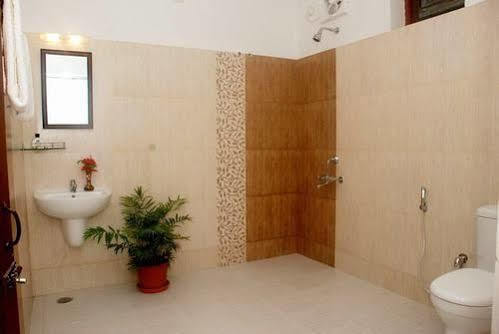 Chakra Ayurvedic Resort โกวาลัม ภายนอก รูปภาพ